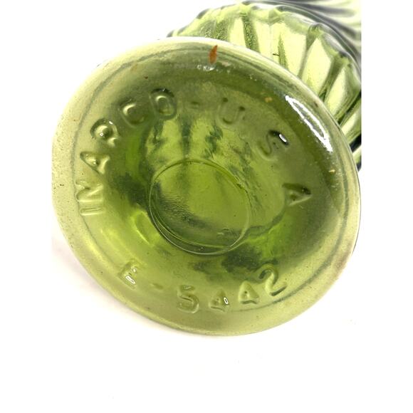 Vintage MCM Inarco E-5442 Avocado Green Vase Spiral Ribbed Made in USA 9.5" - Picture 3 of 10